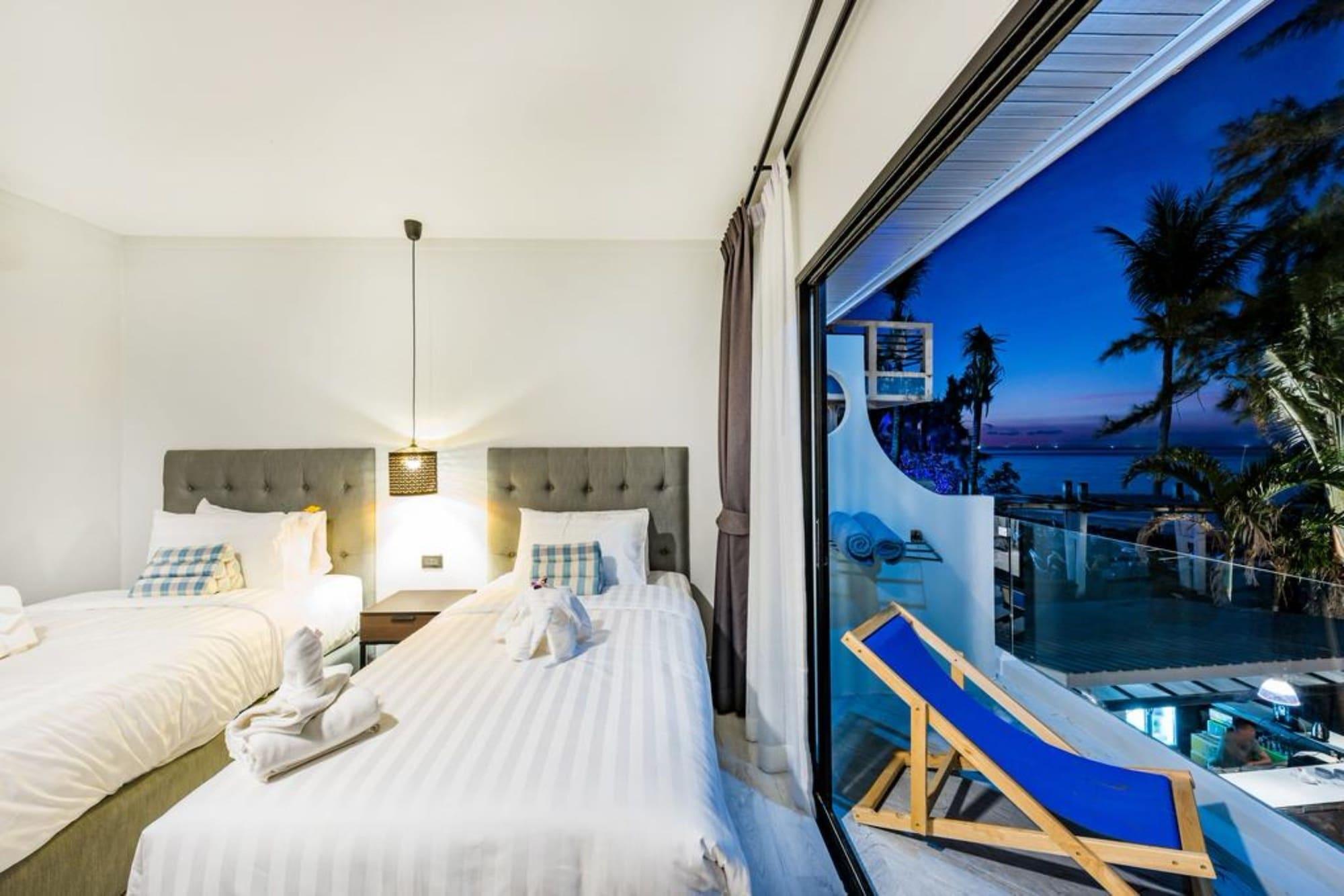 Thai Kamala Beach Front Phuket Ngoại thất bức ảnh