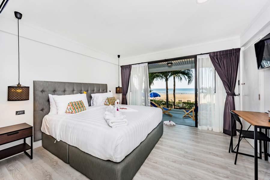 Thai Kamala Beach Front Phuket Ngoại thất bức ảnh