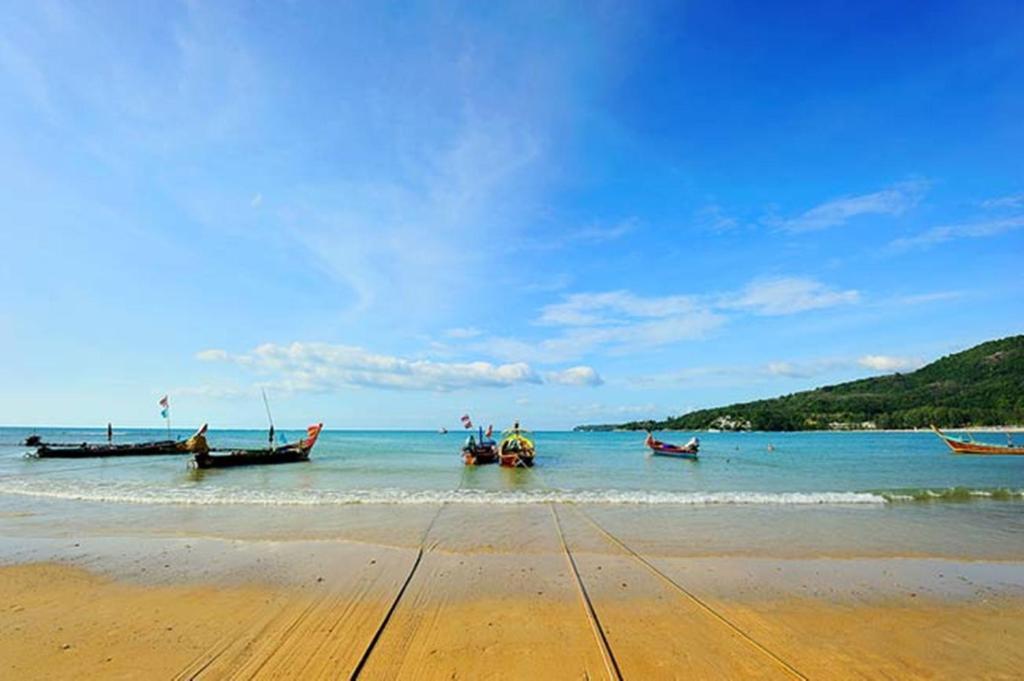 Thai Kamala Beach Front Phuket Ngoại thất bức ảnh