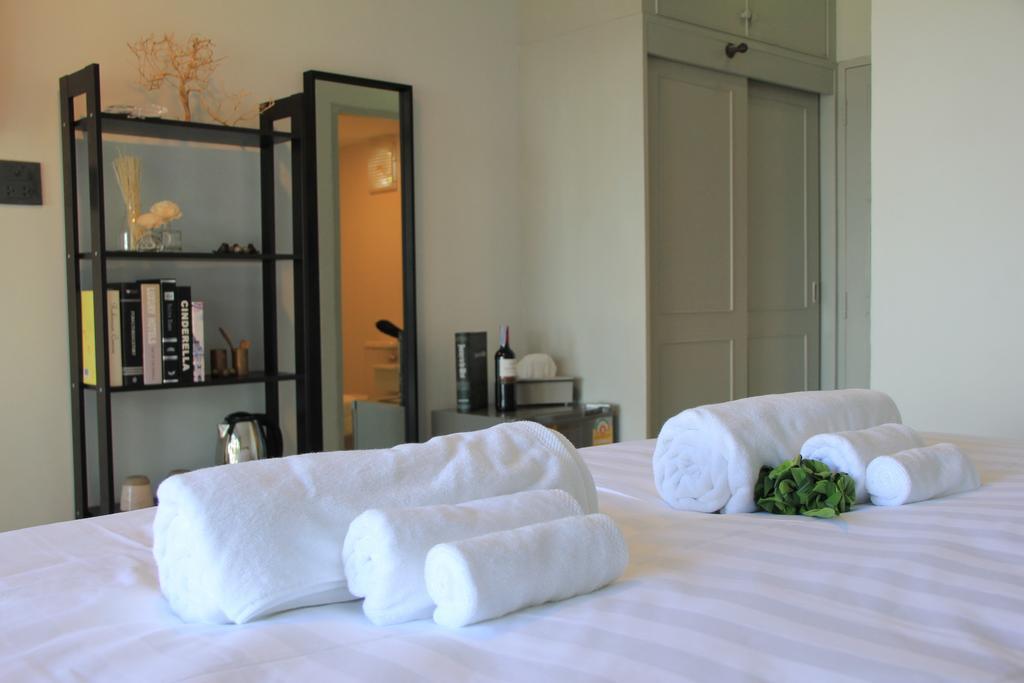 Thai Kamala Beach Front Phuket Ngoại thất bức ảnh