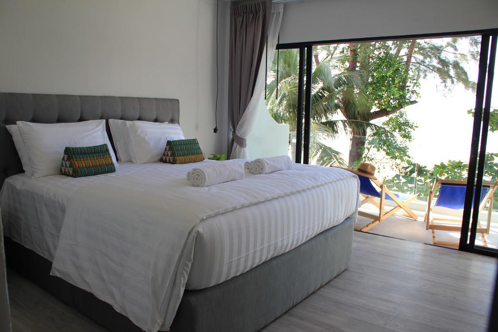 Thai Kamala Beach Front Phuket Ngoại thất bức ảnh