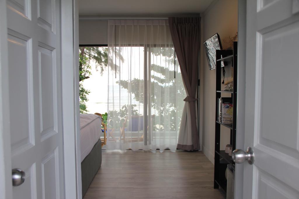 Thai Kamala Beach Front Phuket Ngoại thất bức ảnh
