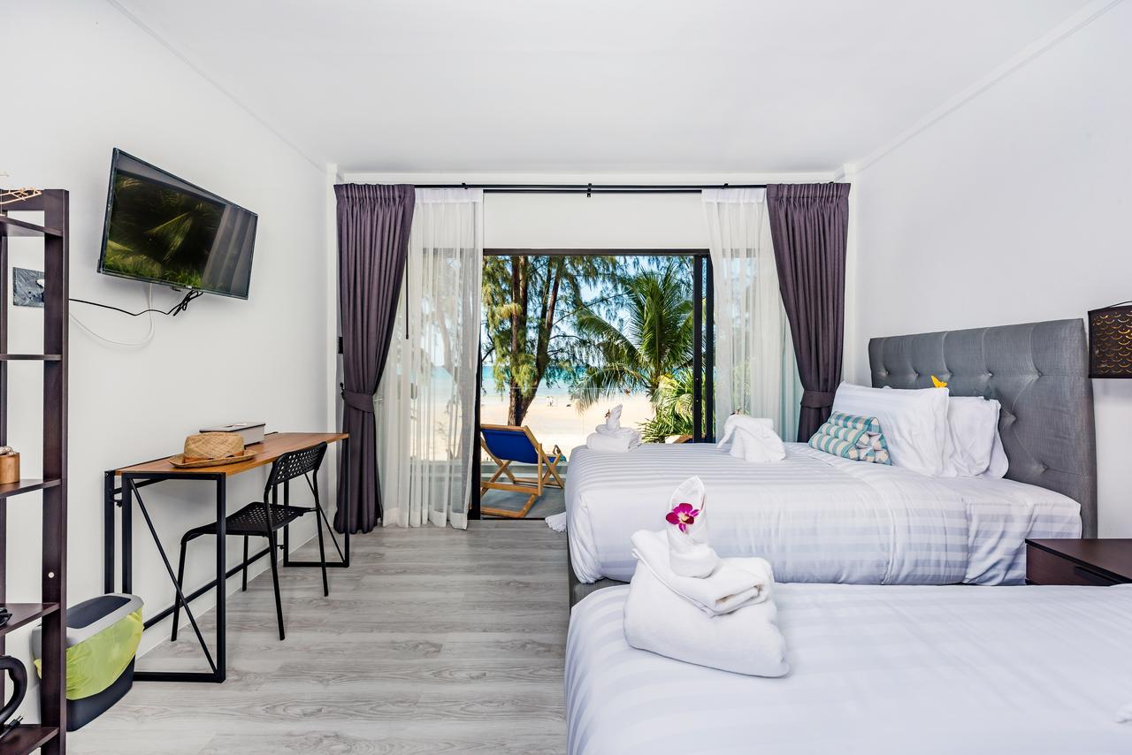 Thai Kamala Beach Front Phuket Ngoại thất bức ảnh